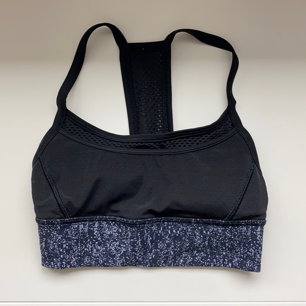 Lululemon sports bra!!